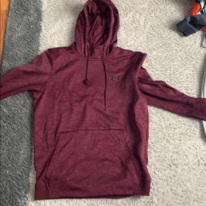 Under armour sweatshirt